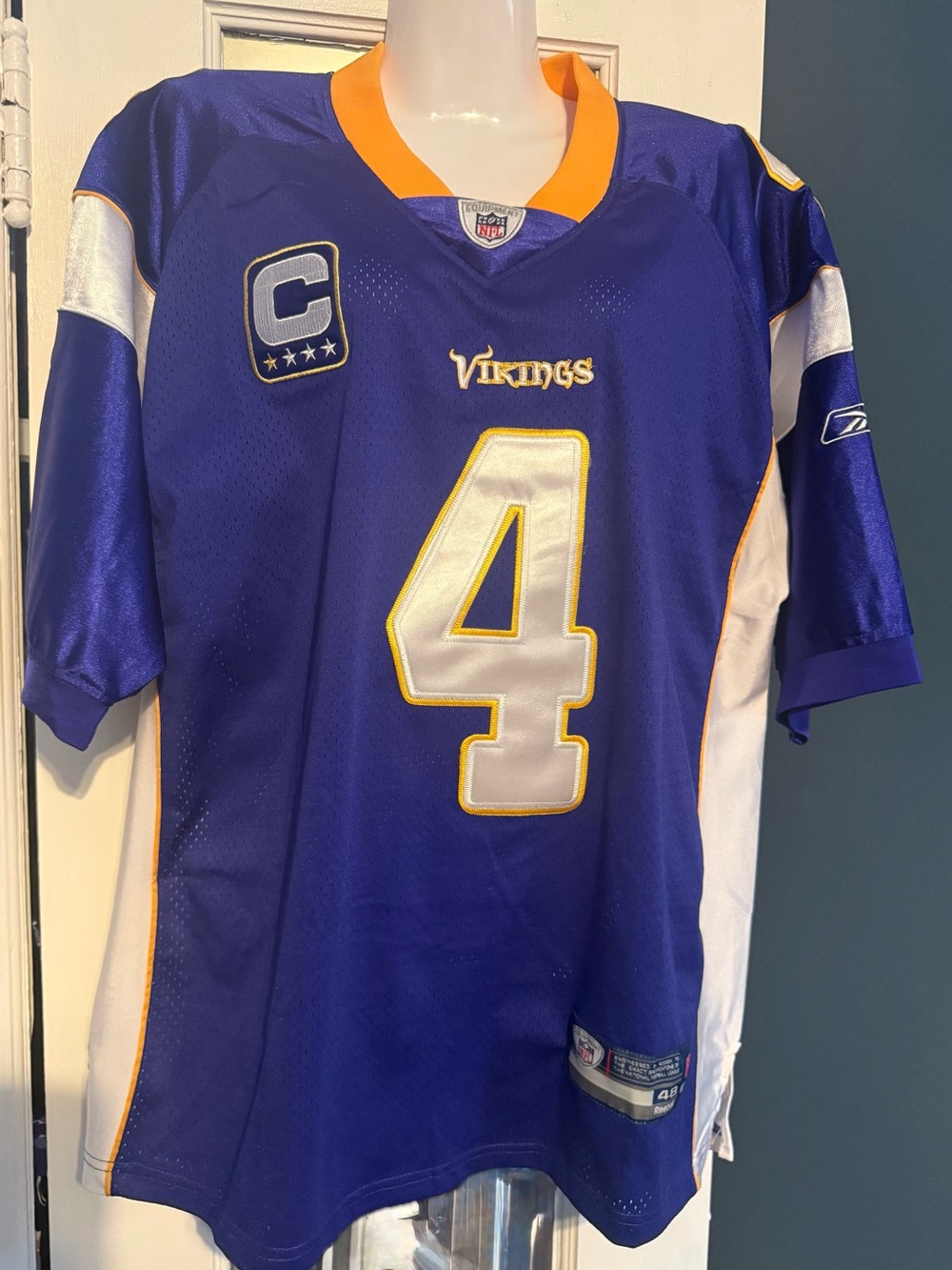 Brett Favre Captain Reebok NFL On Field Minnesota Vikings #4 Sewn Jersey 48 M L